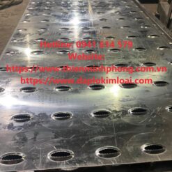 Sàn thao tác đục lỗ