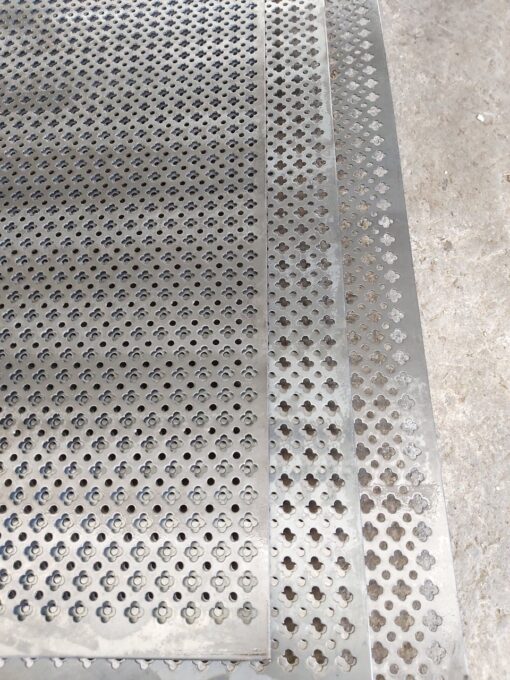 Tấm inox đục lỗ hoa thị - Hình ảnh 3