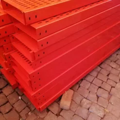 Thang cáp máng cáp