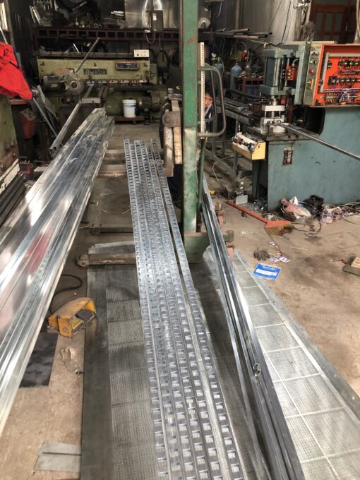 Thanh đục lỗ CNC - Ảnh 10