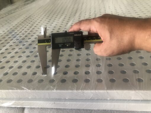 Kệ giày đục lỗ