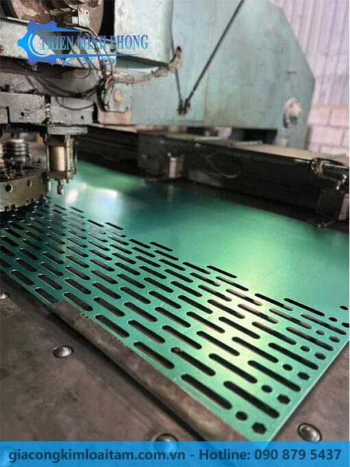 Tấm Kim Loại Đục Lỗ Ovan - Ảnh 13