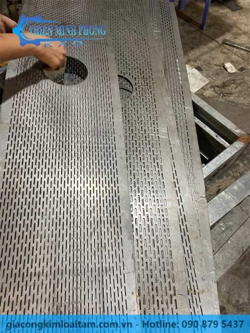 Tấm Kim Loại Đục Lỗ Ovan - Ảnh 8