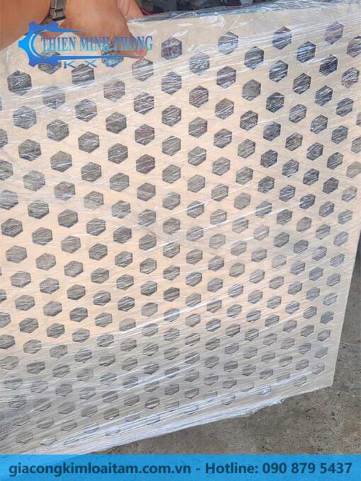 Tấm Kim Loại Đục Lỗ Hoa Văn - Ảnh 4