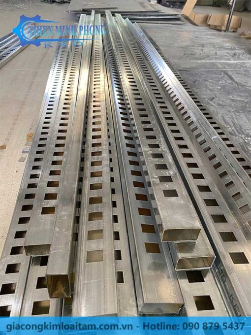 Cây Hộp Đục Lỗ CNC Treo Gạch Men - Ảnh 9