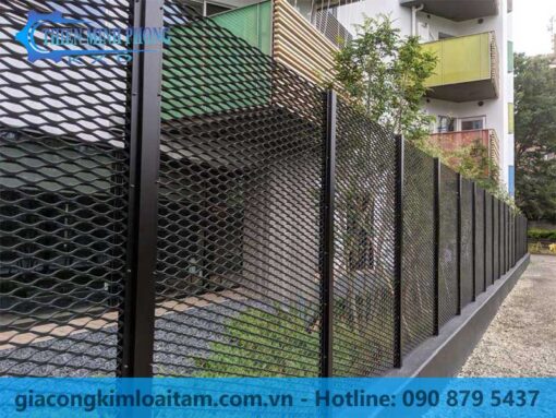 Thi Công Lưới Lỗ – Bền Bỉ, Thẩm Mỹ, Đa Ứng Dụng | Thiên Minh Phong - Hình ảnh 2